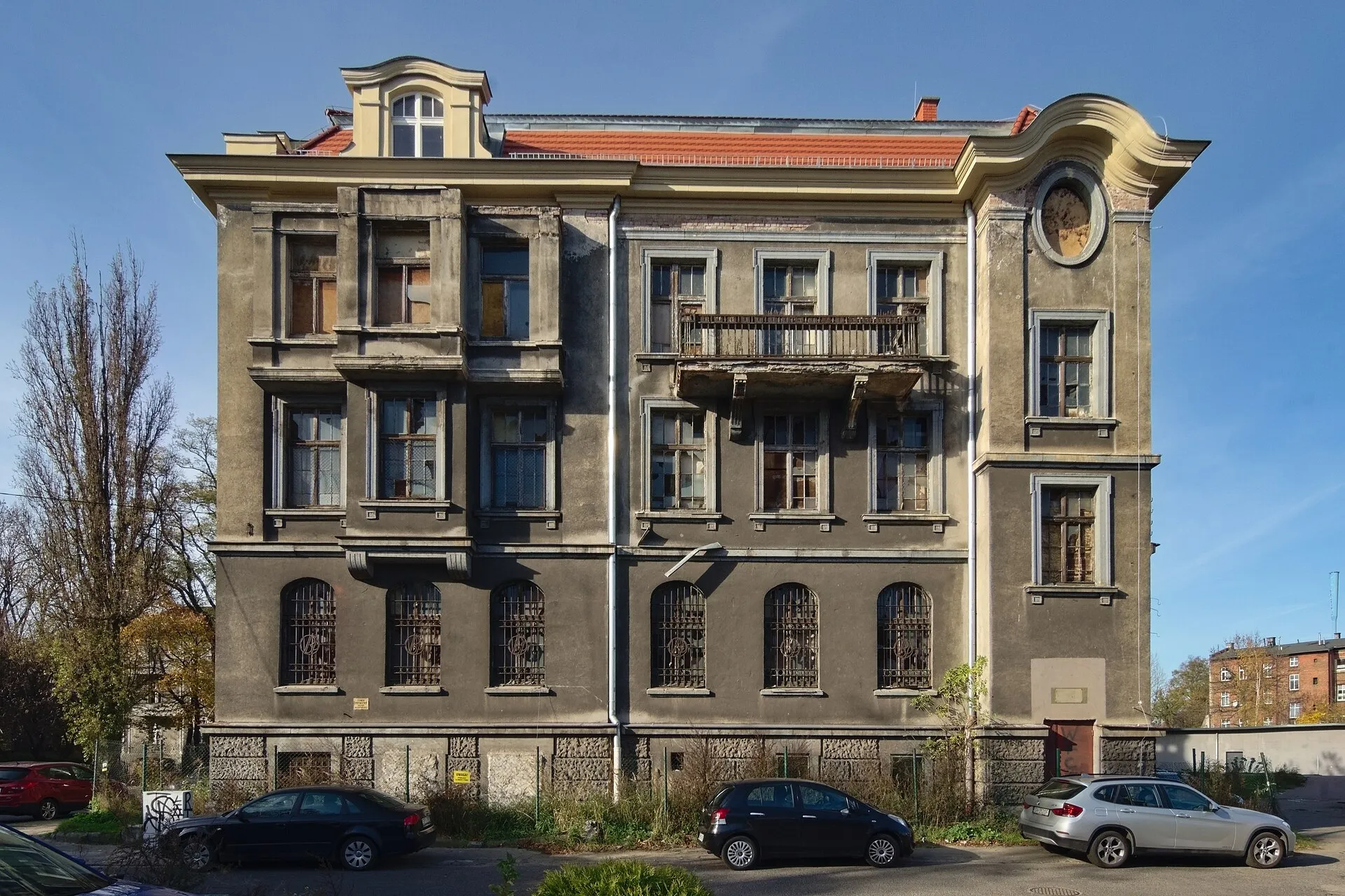 Dawny ratusz w Chorzowie Batorym w 2022 roku