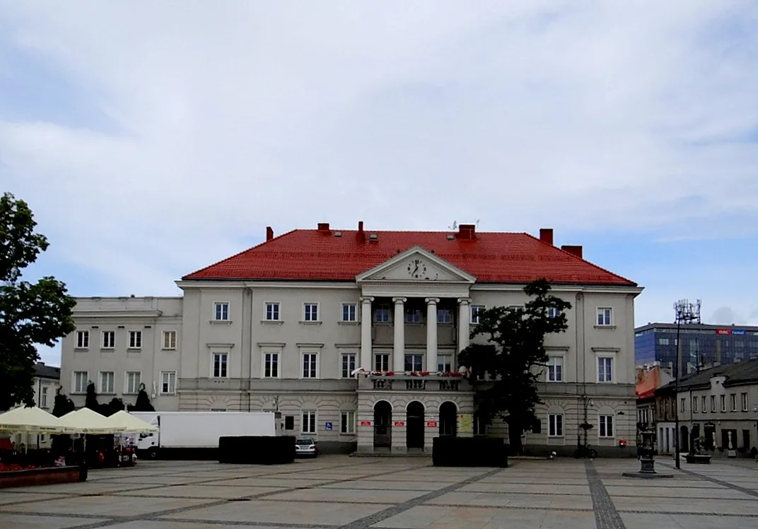 Ratusz w Kielcach przy Rynku w 2018 roku