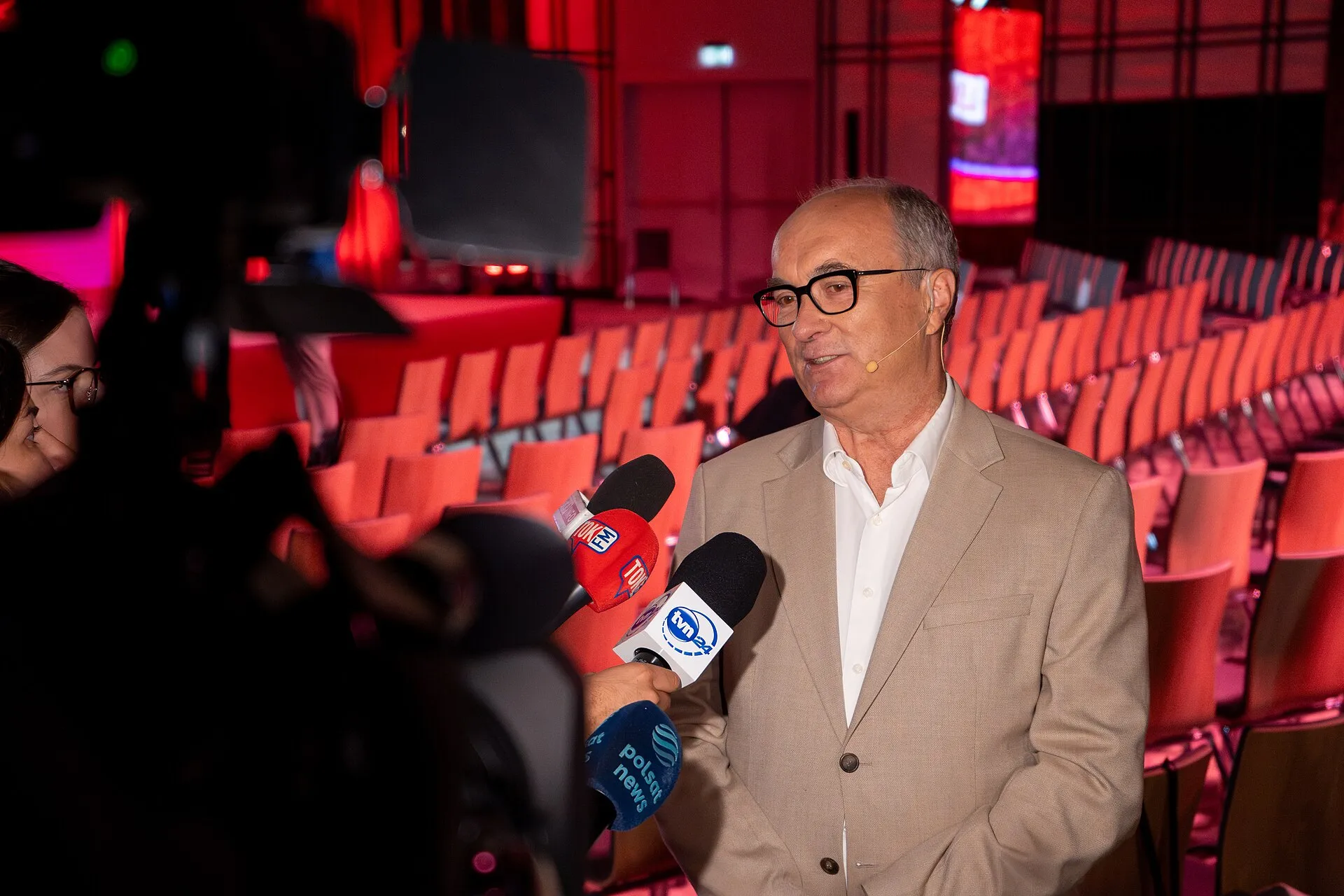 Włodzimierz Czarzasty podczas rozmowy z mediami w 2024 roku