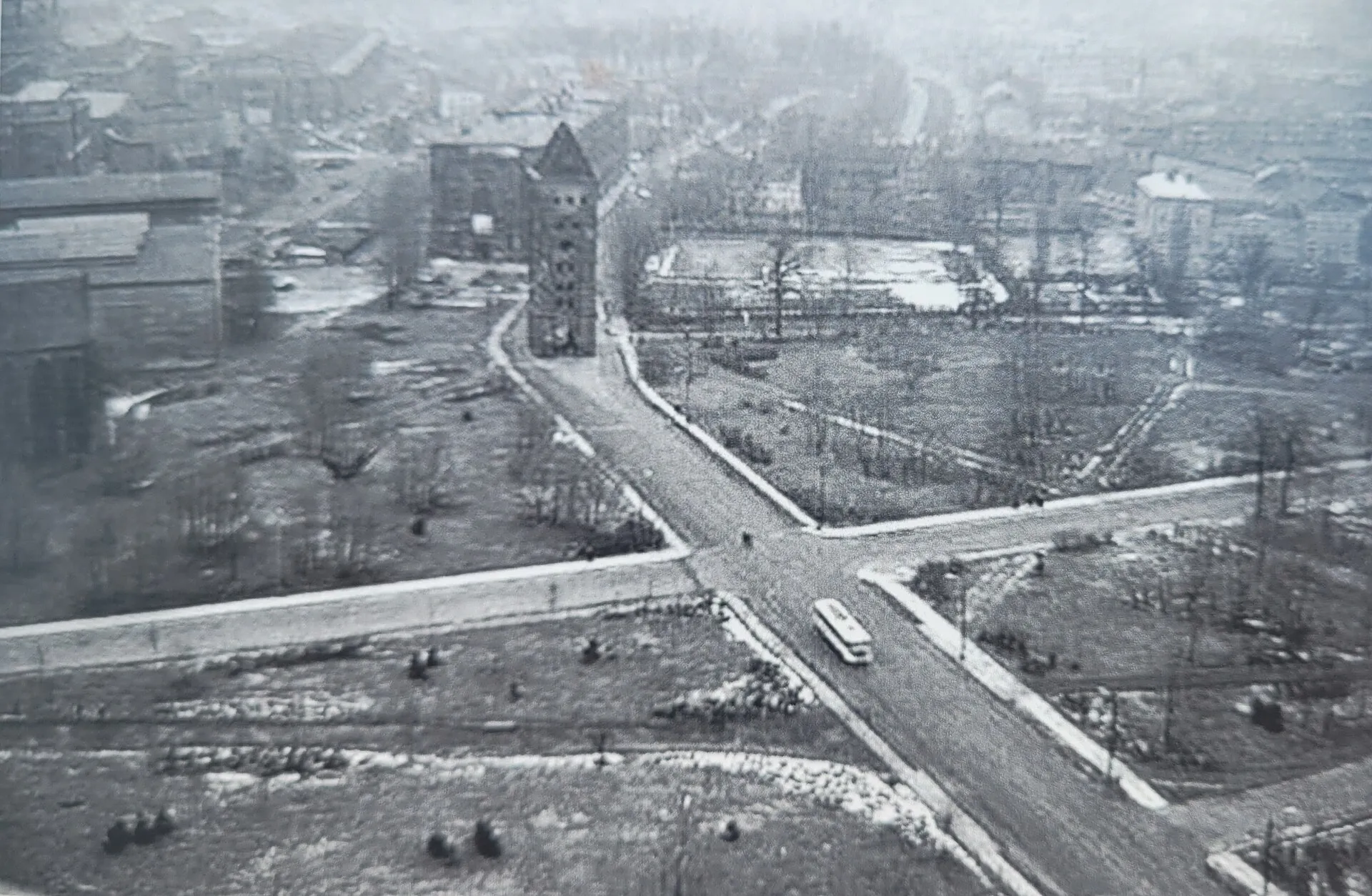 Stare Miasto w Elblągu po wojennych zniszczeniach około 1965 roku