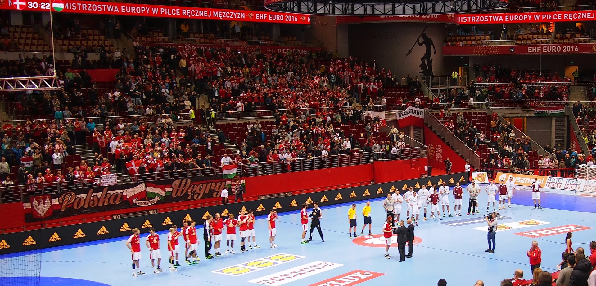 Ceremonia po meczu Dania - Węgry w Ergo Arenie w Gdańsku w 2016 roku