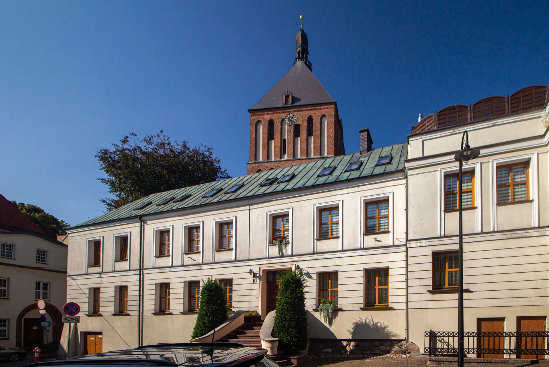 Plebania przy katedrze w Koszalinie w 2024 roku