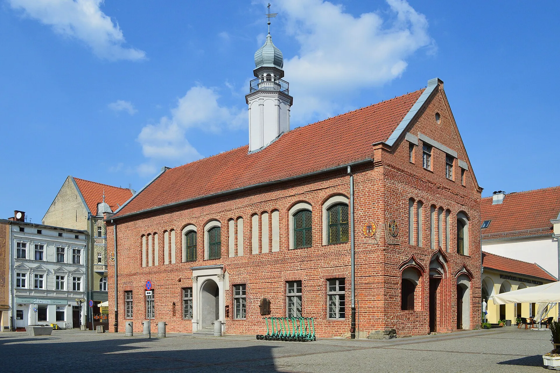 Stary Ratusz w Olsztynie we wrześniu 2023 roku